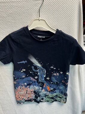 Mayoral Navy Glow in the Dark Short-Sleeve Boys' Underwater Diver Tshirt. NWT